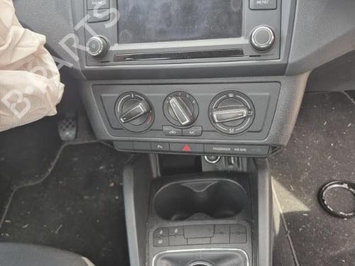 Engine control unit (ECU) SEAT IBIZA IV (6J5, 6P1)  | BP24832829M57 