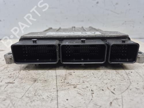 Used Engine control unit (ECU) Engine control unit (ECU) RENAULT CAPTUR I (J5_, H5_) 1.3 TCe 150 (J5NK, J5JS) (150 hp) 33211169 33211169