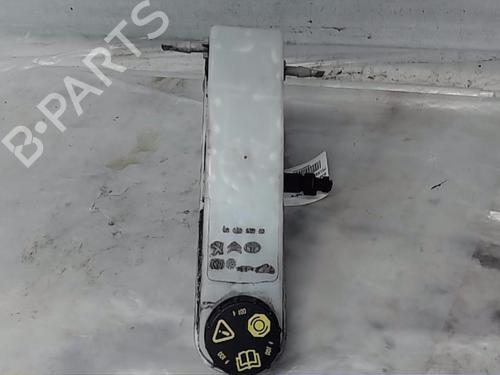Brake master cylinder PEUGEOT EXPERT Van (V_) 2.0 BlueHDi 120 | BP19792084M77 