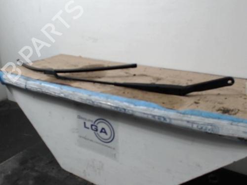 Used Front windshield wiper arm PEUGEOT 308 I (4A_, 4C_) 1.6 HDi (90 hp) 14558127