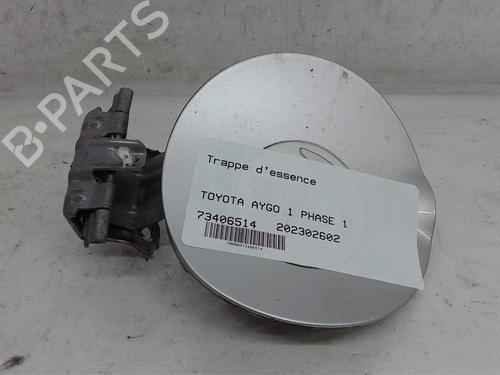 Używane Klapa wlewu paliwa TOYOTA AYGO (_B1_) 1.0 (KGB10_, KGB10R) (68 hp) 14922187