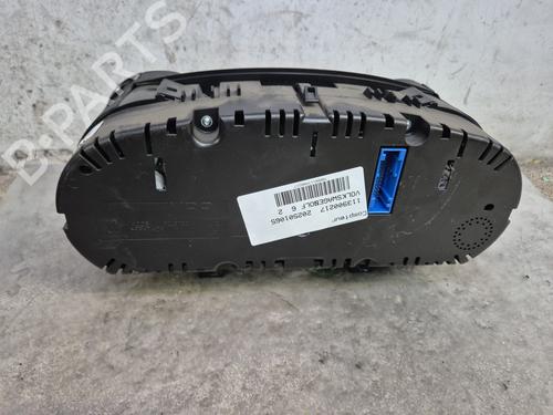 Instrument cluster VW GOLF VI (5K1)  | BP29644018C47 