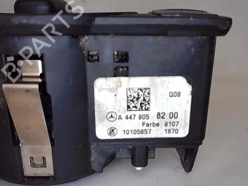 Used Headlight switch MERCEDES-BENZ VITO Van (W447) [2014-2025]  14561603