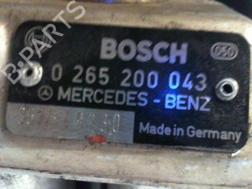 ABS pump MERCEDES-BENZ C-CLASS (W202) C 250 D (202.125) | BP13871824M43 