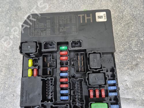 Used Fuse box NISSAN JUKE (F15) 1.5 dCi (110 hp) 30739785