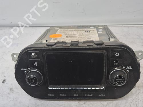 radio-fiat-tipo-hatchback-356_-357_-2016-32291563 main image