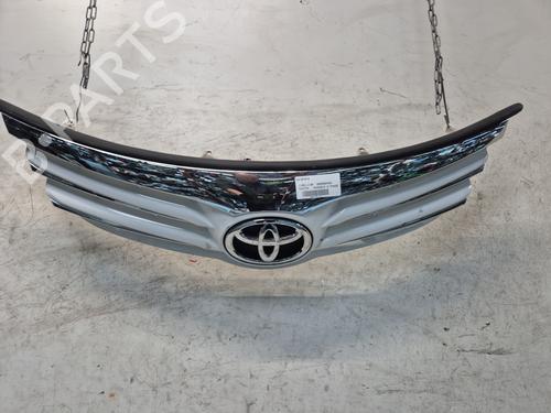 Used Grille TOYOTA AVENSIS Estate (_T27_) 2.0 D-4D (ADT270_, ADT270R) (124 hp) 29136855