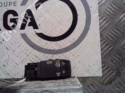 Switch DACIA SANDERO II TCe 90 (B8M1, B8MA, B8AC) | BP13851571I30 