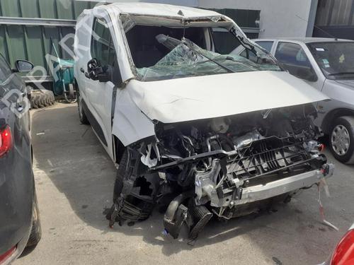 Interior roof light PEUGEOT PARTNER Box Body/MPV (K9) 1.5 BlueHDI 130 | BP14922222I8 