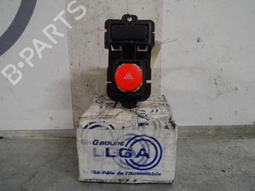 Used Warning switch SEAT LEON (1P1) [2005-2013]  13865859