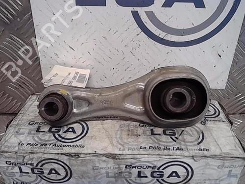 Used Engine mount DACIA DUSTER (HM_) 1.5 dCi 110 (HMAB) (109 hp) 13859837