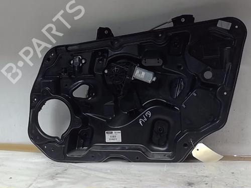 BP19057378C23 main image