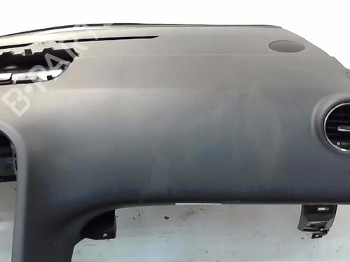 Tableau de bord PEUGEOT 5008 (0U_, 0E_) 2.0 HDi 150 / BlueHDi 150 (150 hp) 20508408