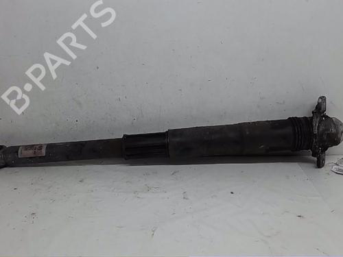 Used Left rear shock absorber VW GOLF VII (5G1, BQ1, BE1, BE2) 1.6 TDI (115 hp) 13823575