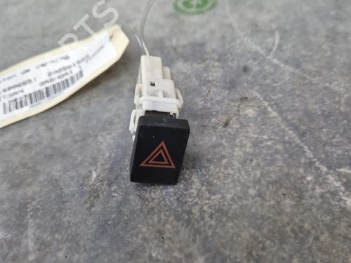 Warning switch NISSAN QASHQAI I (J10, NJ10) | BP30117528I22