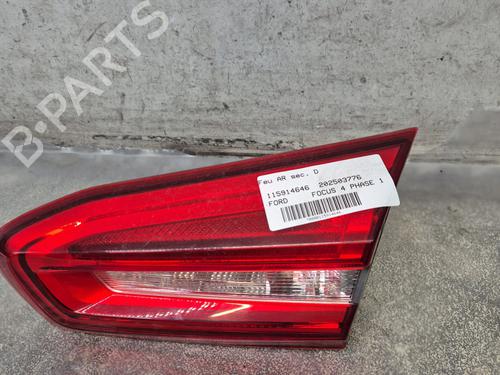 Used Right tailgate light FORD FOCUS IV (HN) [2018-2025]  30556361