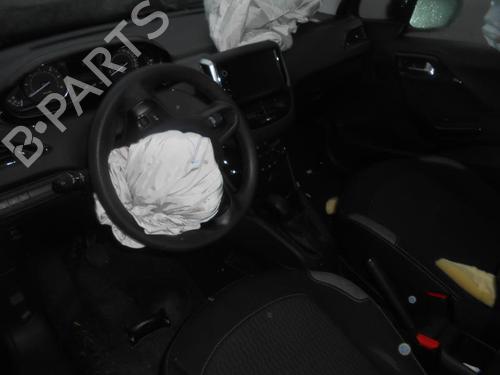 Front wiper motor PEUGEOT 208 I (CA_, CC_) 1.6 BlueHDi 100 | BP13868525M29 