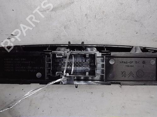 Used Warning switch PEUGEOT 308 I (4A_, 4C_) 1.6 HDi (109 hp) 13838676