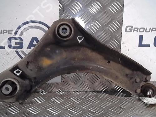 Querlenker links vorne für RENAULT MEGANE III Hatchback (BZ0/1_, B3_) 1.9 dCi (BZ0N, BZ0J) (131 hp) 14552069