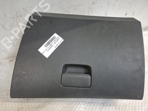 Used Glove box MERCEDES-BENZ A-CLASS (W176) A 200 CDI / d (176.008) (136 hp) 25606324