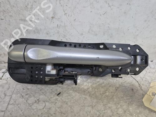 Høyre foran utvendig håndtak RENAULT SCÉNIC III (JZ0/1_) 1.6 dCi (JZ00, JZ12) (130 hp) 25930273