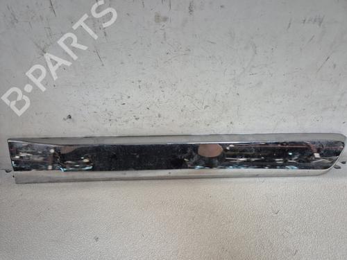 Deurlijst JEEP CHEROKEE (KJ) 2.8 CRD 4x4 (163 hp) 24460265