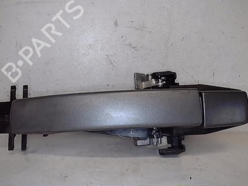 Venstre bak utvendig håndtak LAND ROVER RANGE ROVER III (L322) 3.6 D 4x4 (272 hp) 13844180