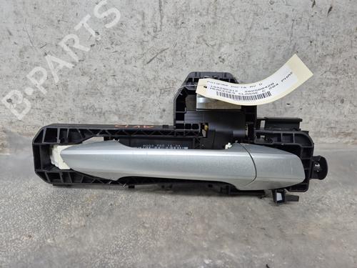 front-right-exterior-door-handle-mercedes-benz-c-class-w204-2007-2008-2009-2010-2011-2012-2013-2014-2015-30629966 main image