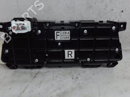 Used Switch NISSAN 370Z Coupe (Z34) 3.7 V6 VVEL (330 hp) 16360704