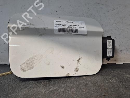 Used Fuel flap SEAT LEON ST (5F8) 2.0 TDI (150 hp) 24419775