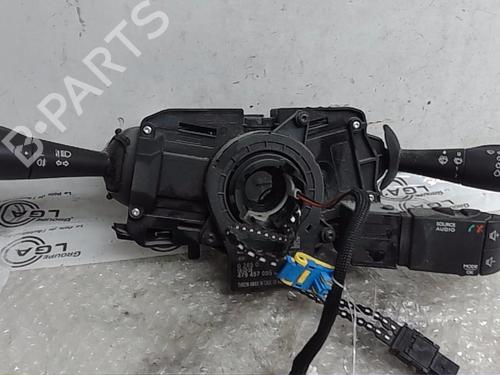 Used Steering column stalk OPEL VIVARO B Van (X82) [2014-2020]  17718611
