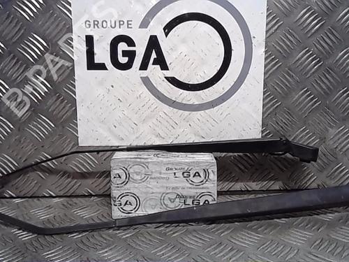 Used Front windshield wiper arm CITROËN C3 I (FC_, FN_) 1.6 16V (109 hp) 14559662