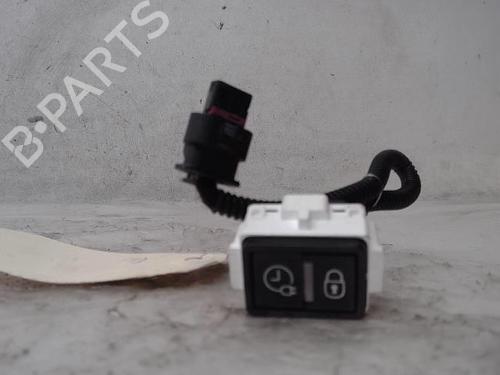 Used Switch CITROËN C5 AIRCROSS (A_) 1.6 Hybrid 225 (A45GFR) (224 hp) 15774649