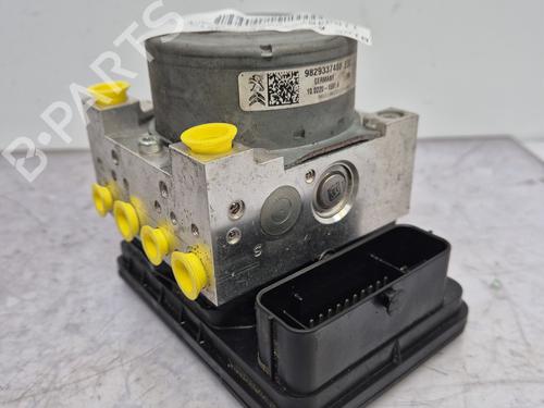Used ABS pump PEUGEOT 2008 I (CU_) 1.2 THP 110 / PureTech 110 (110 hp) 32399268