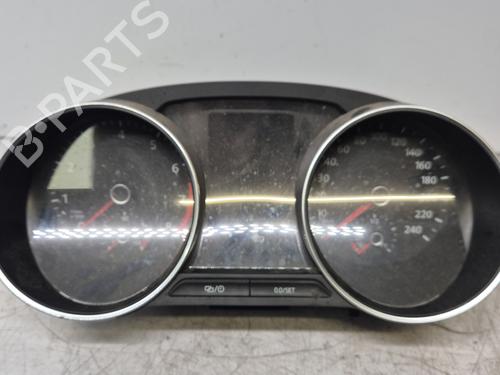 Used Instrument cluster Instrument cluster VW POLO V (6R1, 6C1) 1.2 TSI 16V (90 hp) 32290998 32290998