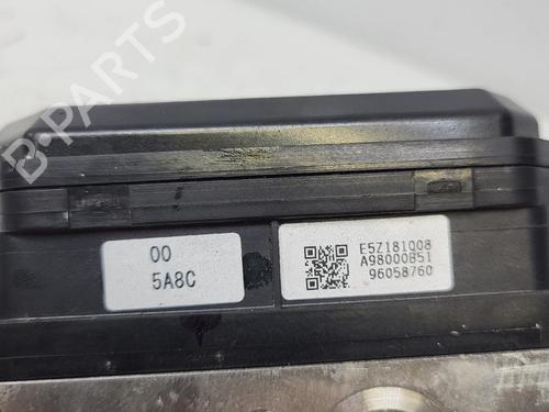 ABS Bremseaggregat ABS Bremseaggregat NISSAN JUKE (F15) 1.2 DIG-T (115 hp) 36913350 36913350