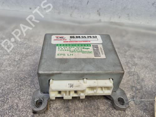 Boîte à Fusibles TOYOTA AYGO (_B1_) 1.4 D-4D (WNB10_, WNB10R) (54 hp) 30916141