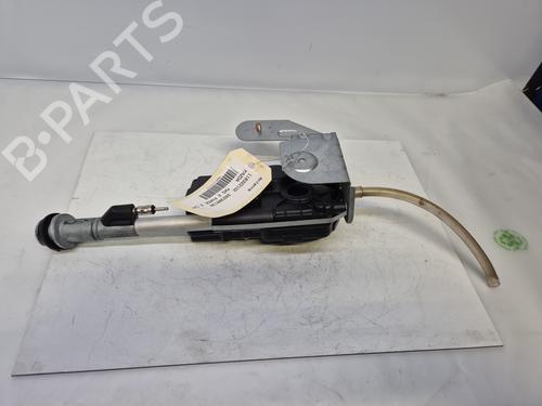 Antenne/Halterung für MAZDA MX-5 II (NB) 1.8 16V (NB8C) (146 hp) 31119275
