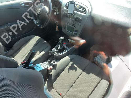 Rear left exterior door handle SEAT LEON (1P1)  | BP13822563C130 
