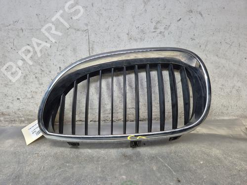 Used Grille BMW 5 (E60) 530 d (218 hp) 30501564