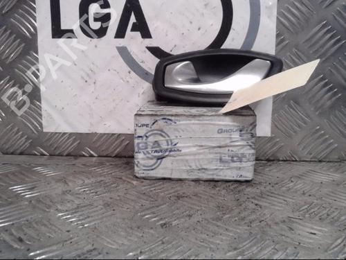 Used Front left interior door handle RENAULT CLIO IV (BH_) 1.5 dCi 75 (75 hp) 13864796