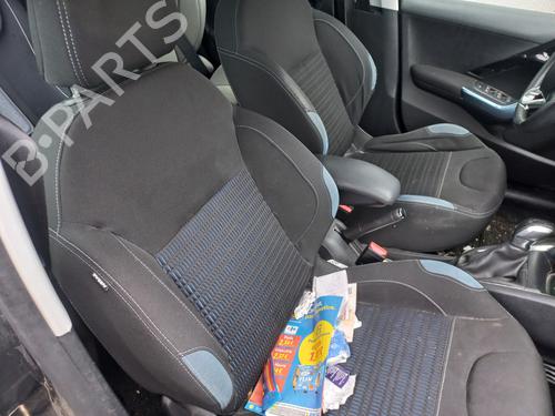 Steering column stalk PEUGEOT 208 I (CA_, CC_) 1.6 HDi | BP32292094I23