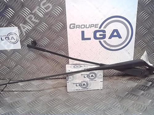 Used Front windshield wiper arm PEUGEOT 207 CC (WD_) 1.6 16V (120 hp) 14553118