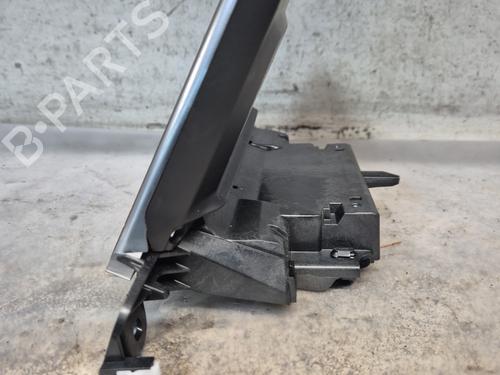 Display monitor PEUGEOT 3008 II SUV (MC_, MR_, MJ_, M4_) 1.5 BlueHDi 130 | BP29516514C48 