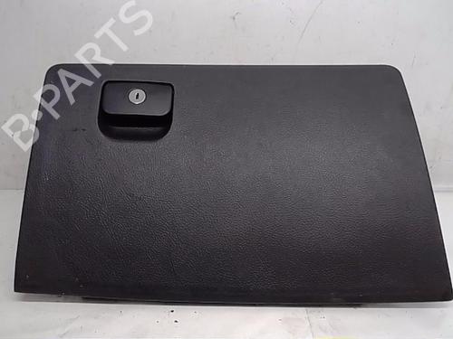 Used Glove box HYUNDAI SANTA FÉ II (CM) 2.2 CRDi 4x4 (155 hp) 13839040