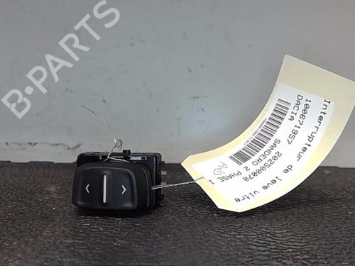 Used Right front window switch DACIA SANDERO II TCe 90 (B8M1, B8MA, B8AC) (90 hp) 23333761