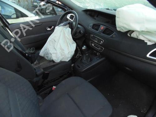Instrument cluster RENAULT SCÉNIC III (JZ0/1_) 1.5 dCi | BP13861654C47 