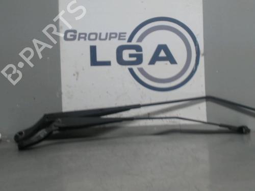 Used Front windshield wiper arm PEUGEOT 207 CC (WD_) 1.6 16V (120 hp) 14547858
