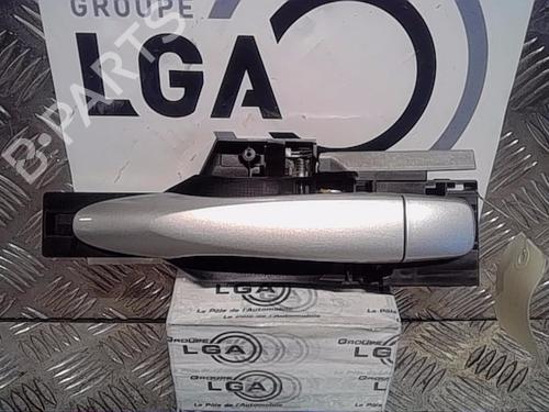 Used Rear left exterior door handle RENAULT KADJAR (HA_, HL_) 1.2 TCe 130 (HLMR) (130 hp) 13858421