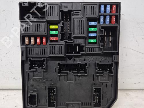 Used Fuse box Fuse box RENAULT SCÉNIC IV (J9_) 1.5 dCi 110 (110 hp) 33727144 33727144